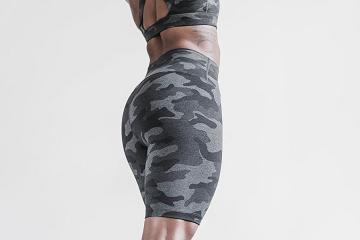 Camo Nobull High-Rise Short 8" (PLUSH Heather) Women's Shorts | CA H2218A